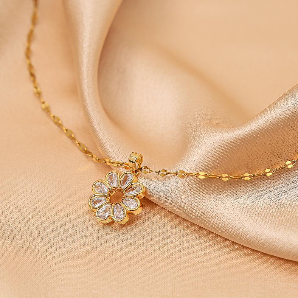 Golden Luxury Diamond Titanium Steel Necklace Women Fashion Slim Waist H Pendant Collarbone Chain