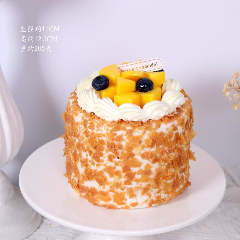 4-Zoll Simulations-Geburtstagskuchenmodell, Künstlicher Frucht-Sahnetorten-Fotografie-Requisite, Geburtstags-/Hochzeitsparty-Dessert-Schmuck, Heimdekoration