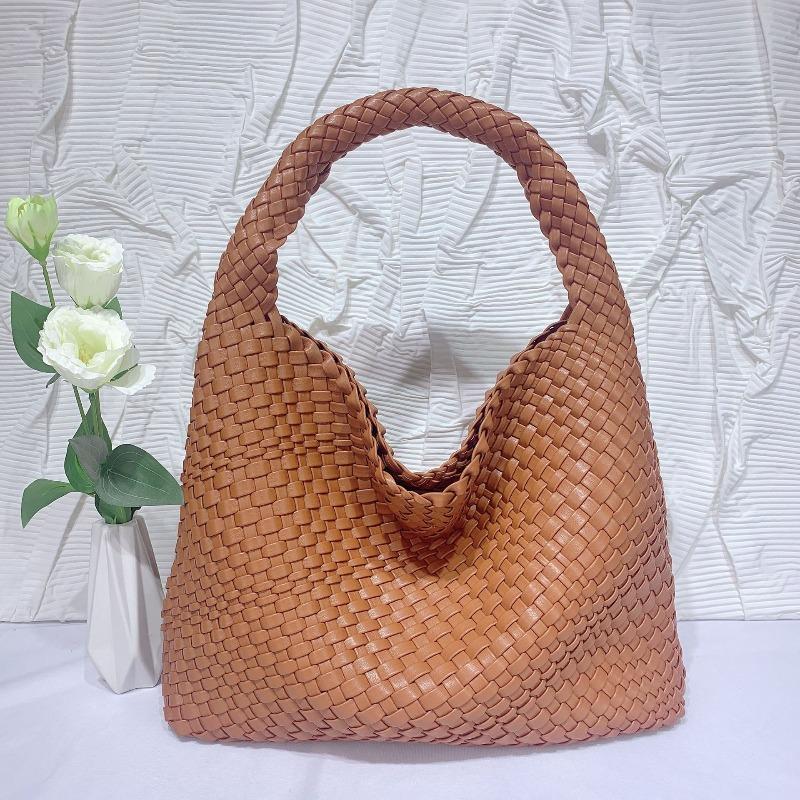Soft Leather Woven Shoulder Large Bag Large Capacity Child and Mother Bucket Bag Lazy Wind Tote Bag Shopping Travel Handbag
