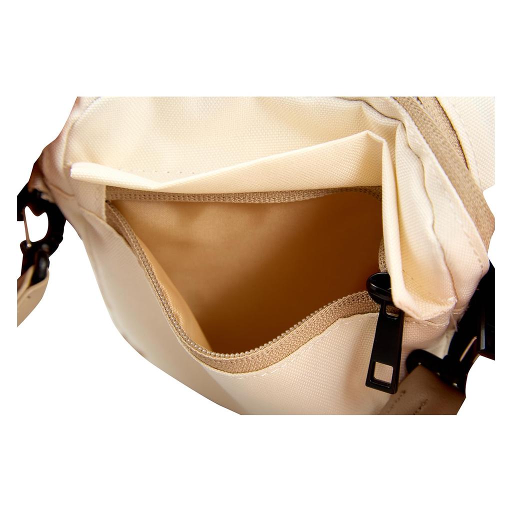 Shoulder for Commuting To Cute Character Ivory [Snoopy] Bag, Small, Water-repellent, Sorted, Square, Women, Men, Work, School, Travel, Adults,