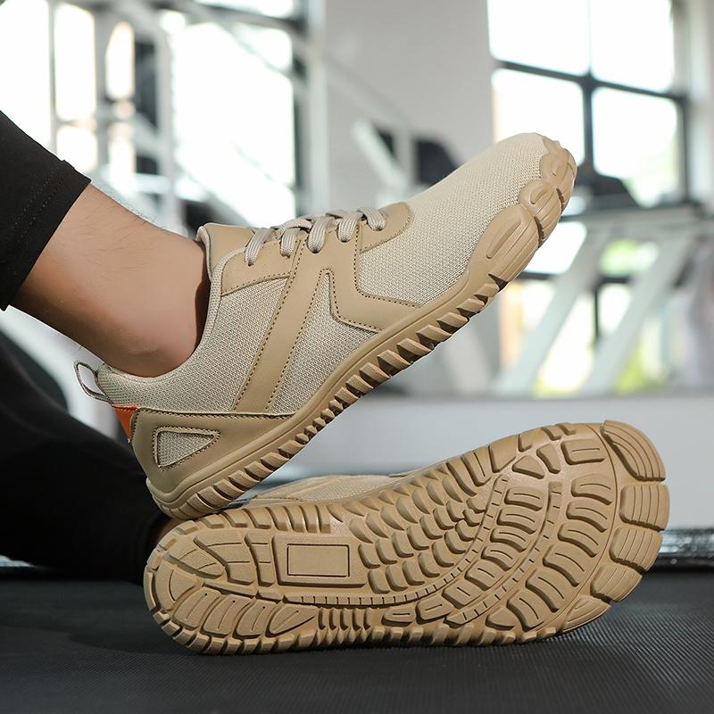 Outdoor Hiking Shoes Men Shoes Anti-slip Low-top Sports Shoes Men Mesh Comfortable Soft Breathable Casual Sneakers Men