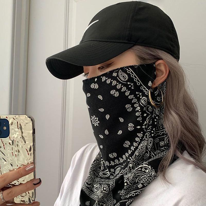 

UV Protection Mask Ice Silk Cooling Sunscreen Face Ear Neck Protection For Men Women Summer Outdoor Cycling Breathable Scarf 52x31cm чёрный