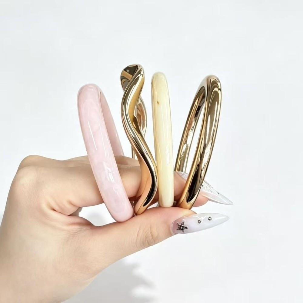 4Pcs/Set Multi-color Irregular Resin Bangles Set Wave Cuff Bracelet Set New Round Bracelets Women