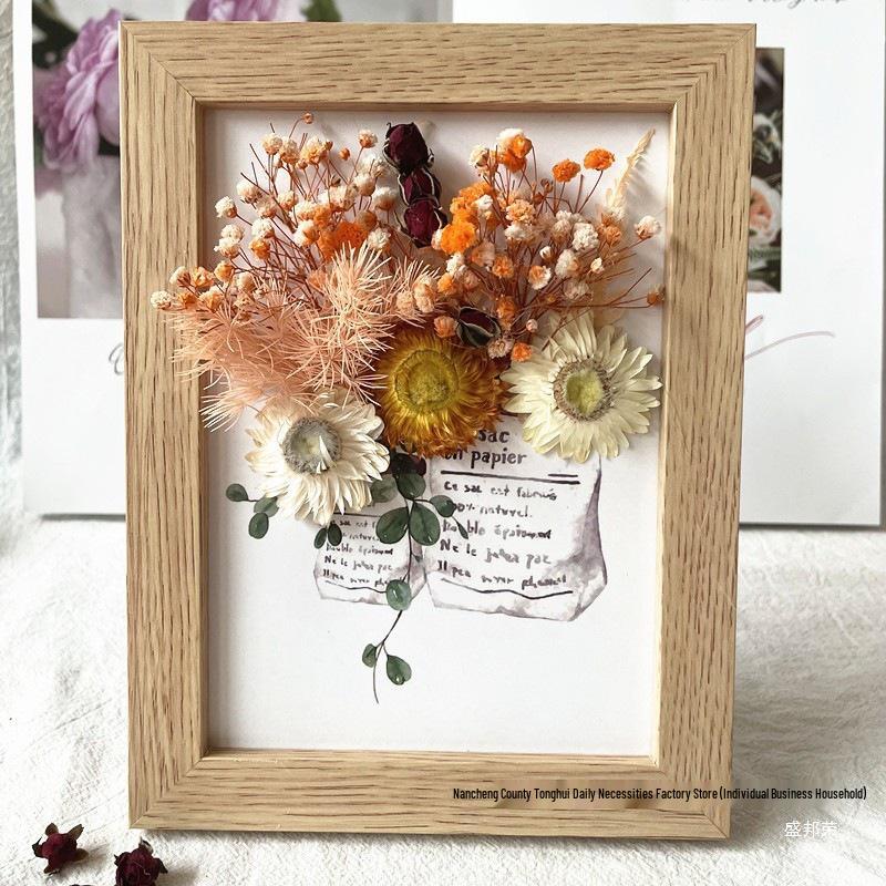 Handmade A4 Photo Frame with Dried Flowers - DIY Kit for Wall Decoration or Valentine's Day Gift