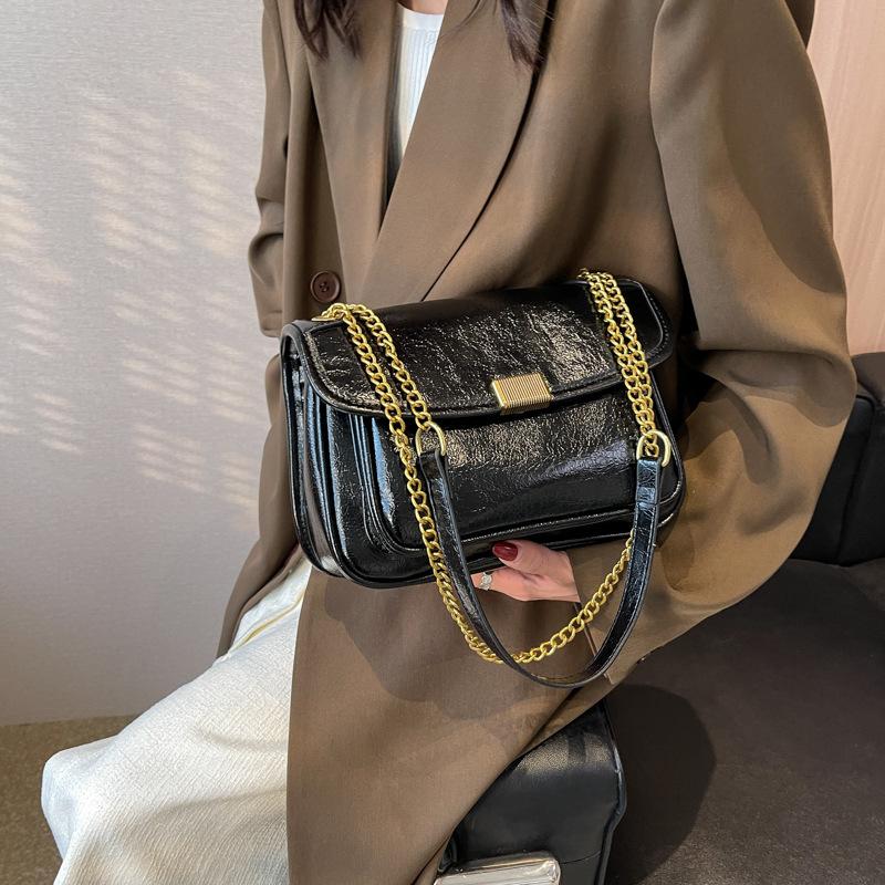 Autumn and Winter Chain Women's Bag, Shoulder Messenger Bag, Solid Color Simple Bag, Retro Casual Small Square Bag Women