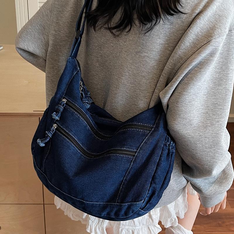 Large Capacity Denim Bag Women's 2025 New Trendy Casual Versatile Commuter Shoulder Bag Fashion Messenger Dumpling Bag