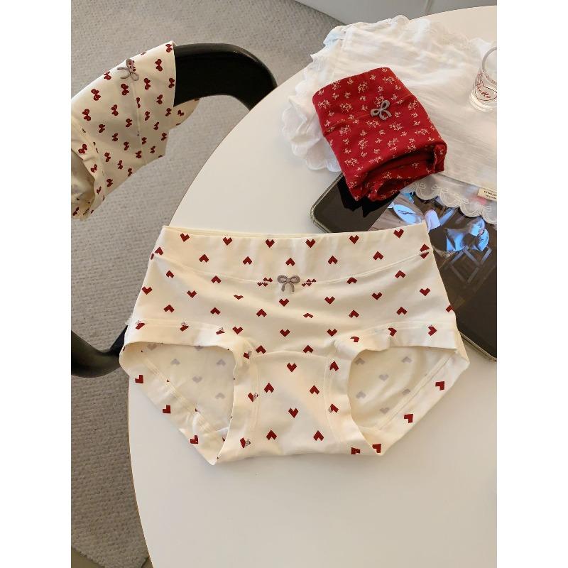Ladies Spring and Autumn New Cotton Antibacterial Crotch Extended Crotch Red Benming Year Flat Angle Briefs