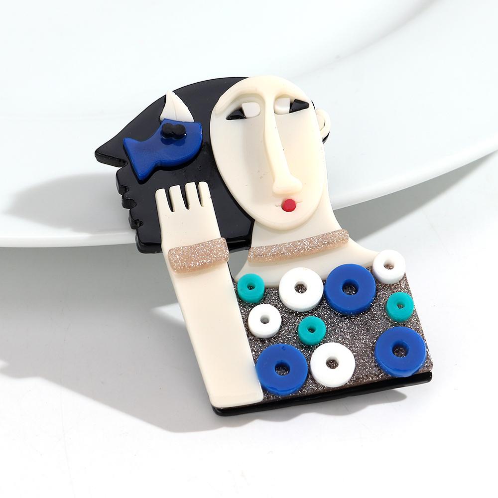 Cute Abstract Lady Acrylic Brooches Pins for Women Personalized Funny Cartoon Girls Figure Resin Badge Jewelry Accessories Gifts