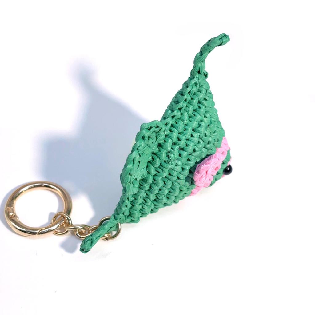 Fresh Summer Straw Woven Goldfish Keychain with Heart Charm for Bags and Phones