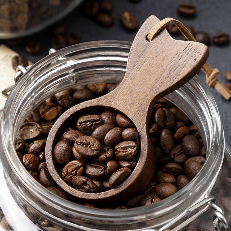 Kaffeebohnen-Messlöffel aus Massivholz