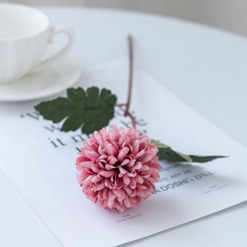 Artificial Flowers Silk Ball Chrysanthemum Wedding Bridal Bouquet Table Windowsill Festival Room Decor Diy Gift Po Props