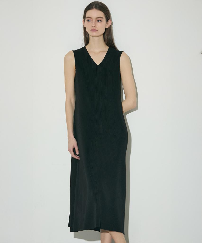 Waiowai V-Neck A-Line Sleeveless Pleated Long Dress_3Colors
