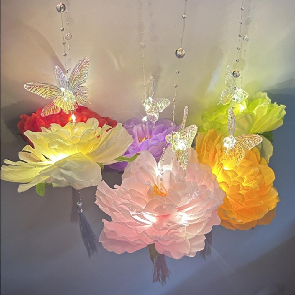 

Традиційний ліхтар із метеликом і лотосом. Портативний дитячий ліхтар, готовий до середини осені. 1pcs-Color Random