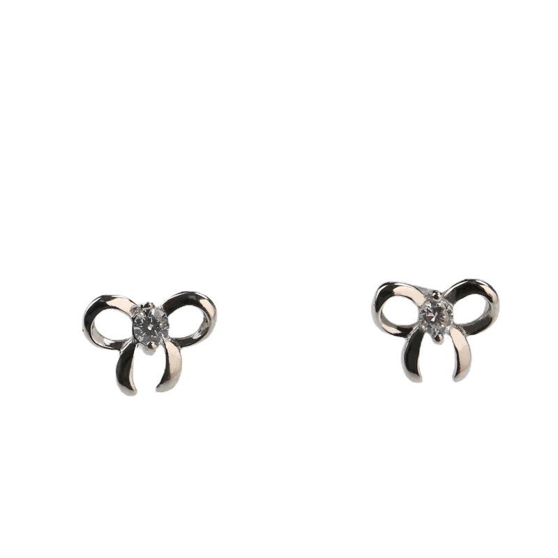Süße Schleifenohrringe Zirkonia-Ohrringe Klein und elegant Schlichtes Design Mädchenhafte Ohrringe