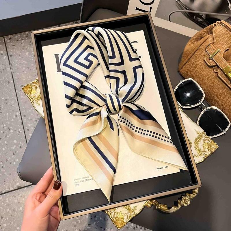 70cm Square Silk-Like Scarf Women Lightweight Fashion Accessory Office Chic Neck Wrap Stylish Print Design
