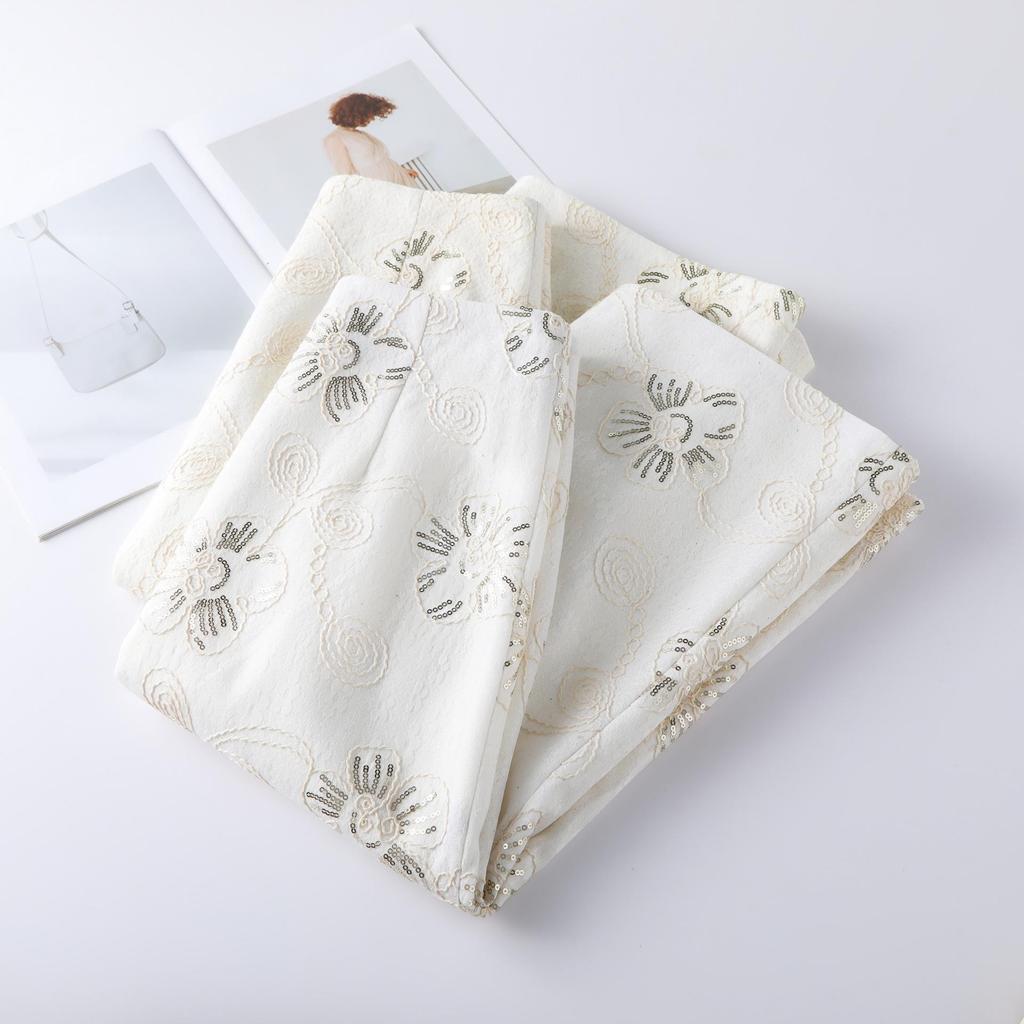 Elegantes chinesisches Stickrock für Damen - Frühling/Herbst 2026 Kollektion