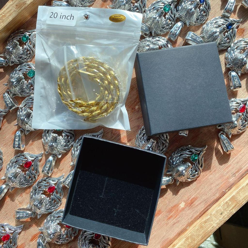 High-End Kraft Paper Cuban Chain Necklace Gift Box, 9x9x3 Cm, Lid & Base Design