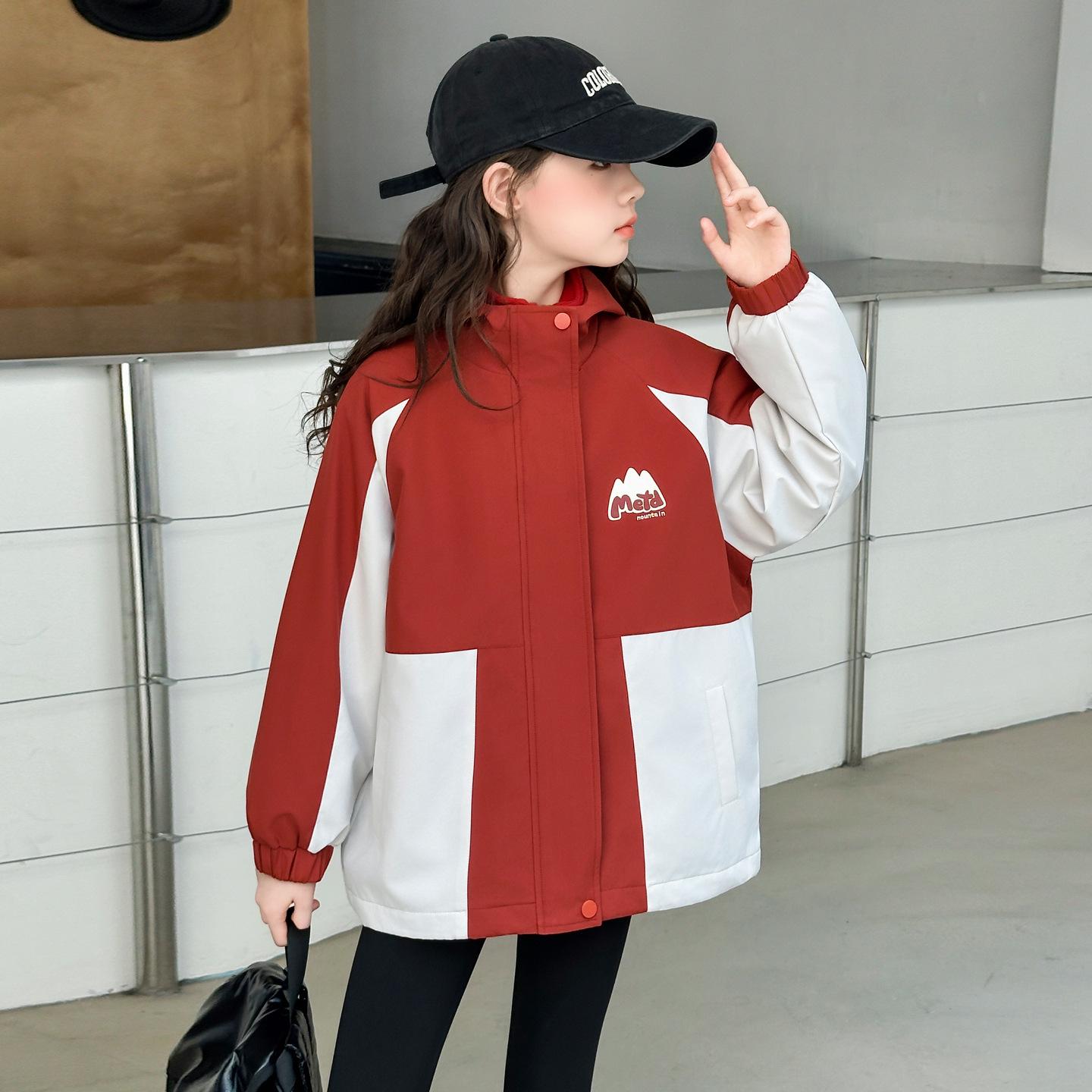 

Girls 2025 Three-in-One Windproof Waterproof Jacket - Detachable Storm Coat for Autumn & Winter. 120 cm червоний