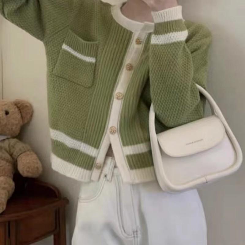 

Осень и зима новый свободный свитер куртка кардиган женский тренд контрастный цвет круглый вырез вязаный маленький свежий one size fits all зелёный