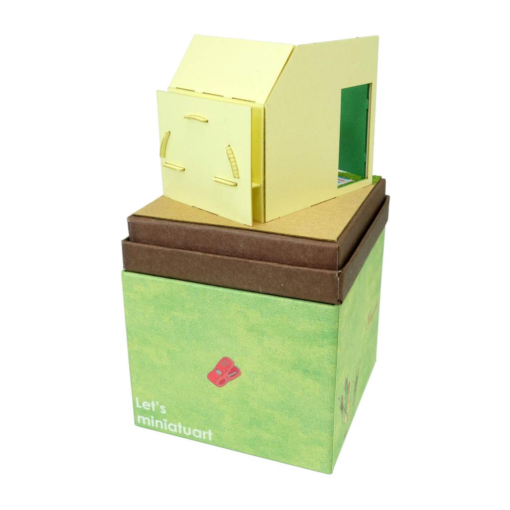 Sankei Studio Ghibli Mini The Borrower Arrietty Homily and Arrietty Paper Craft MP07-101