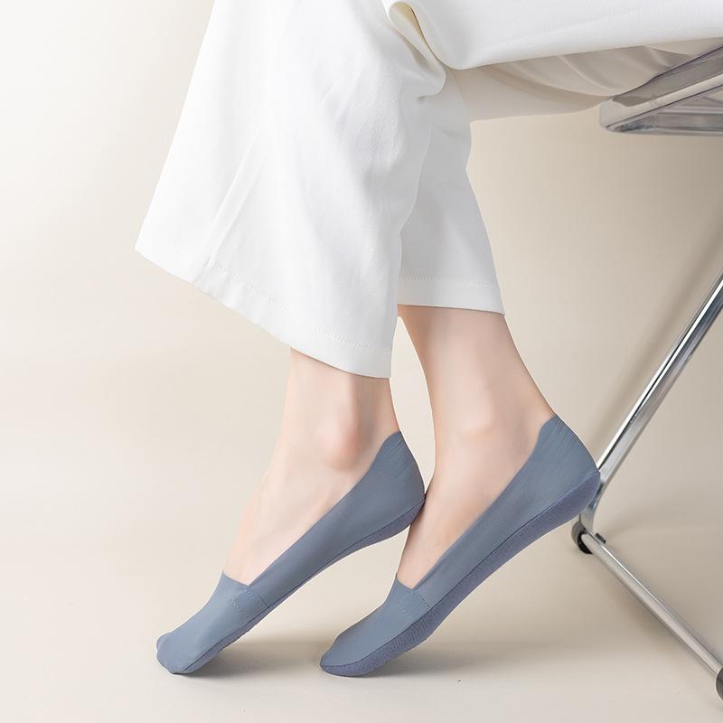 4 Paar Damen Flache Unsichtbare Eis-Seide Bootssocken Bonbonfarben Dünn Atmungsaktiv Silikon Rutschfest Baumwollsocken