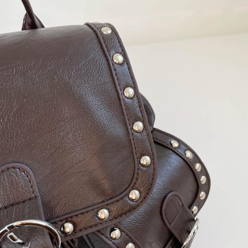 Studded Leather Backpack Women's Fashionable Vintage Style Bag with Adjustable Straps and Multiple Pockets