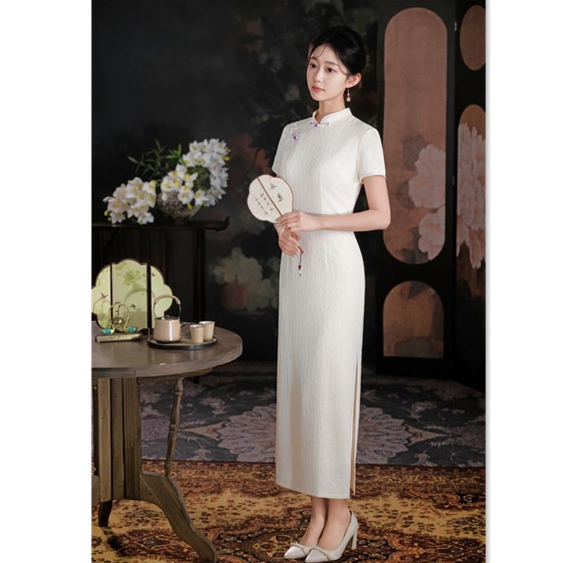 Pure and elegant young white chiffon cheongsam 1011 summer new slim and thin girl models can be worn every day