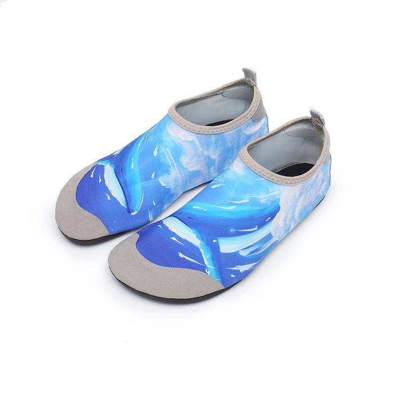 Men’s and Women’s Water Shoes Print Quick-dry Non-slip Breathable Aqua Sock Outdoor Beach Swimming Aqua Socks for Surfing Yoga Pool Exercise