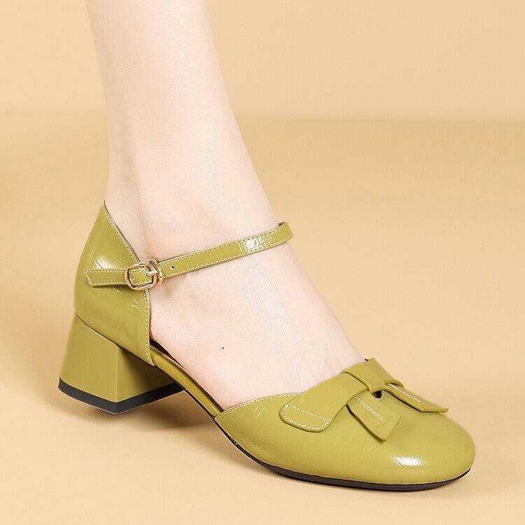 

Women s sandals 2025 new thick heel bag head women s shoes fashion versatile bow bag heel summer shoes 34 светло-зеленый