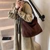 Large capacity tote bag, simple solid color leather velvet shoulder armpit bag 2025 autumn new retro women's bag