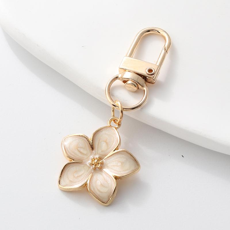 Mooie Emaille Sleutelhangers Prachtige Meerdere Bloemen Planten Voor Vrouwen Meisjes Vriendschapscadeau Decoratie Sieraden Tas Bedeltje white