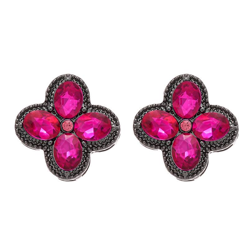 Retro Diamond-Inlaid Silver Four-Leaf Rhombus Stud Earrings - Elegant, Luxurious, High-End Design for Women