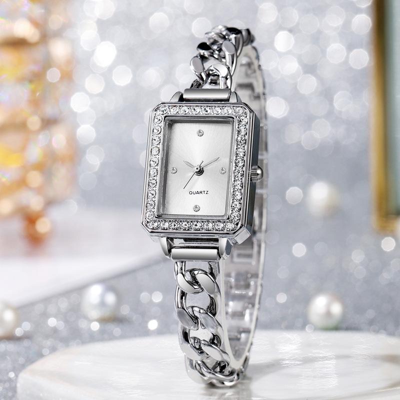 Women's Vintage Square Quartz Bracelet Fashion Watch