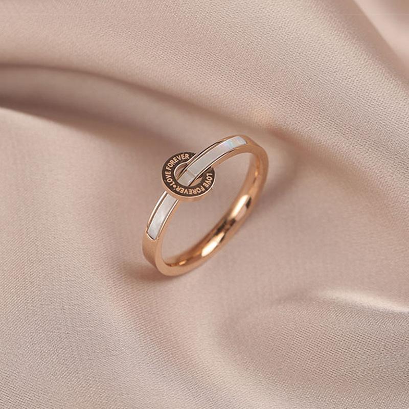 Titanium Steel Ring Hypoallergenic Simple Polished 18k Stainless Steel Pinky Ring Fashion Jewelry