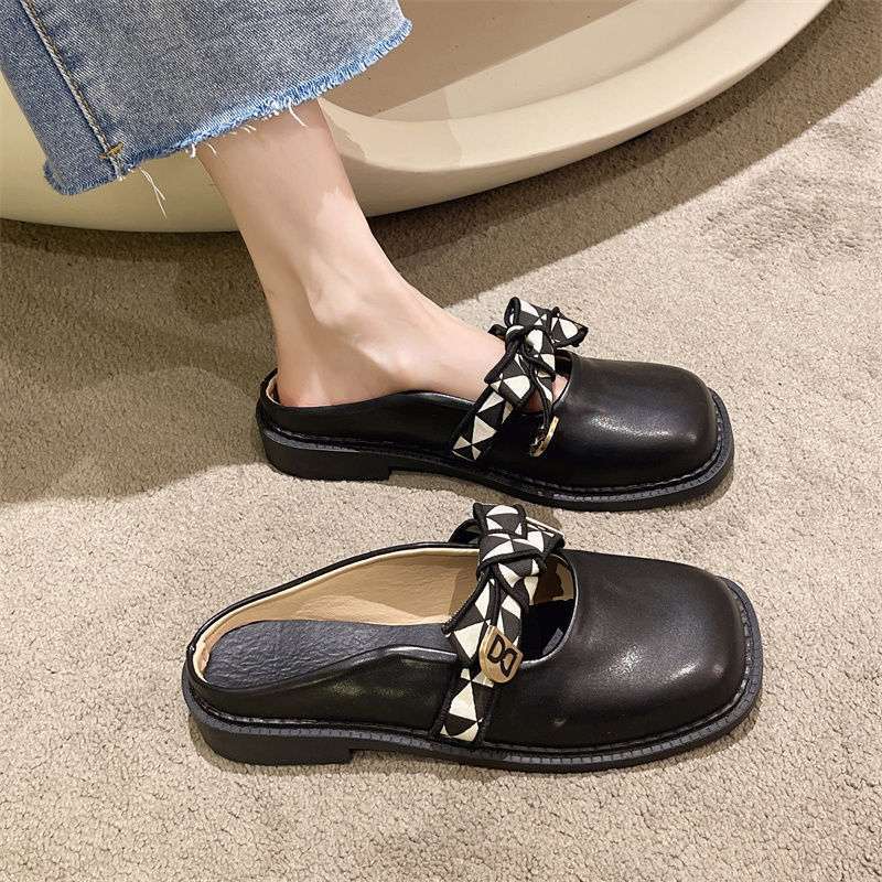 Baotou half-drag sandals women's outer wear summer 2025 new fashion soft-soled lady flat-bottomed gentle wind-cool slippers