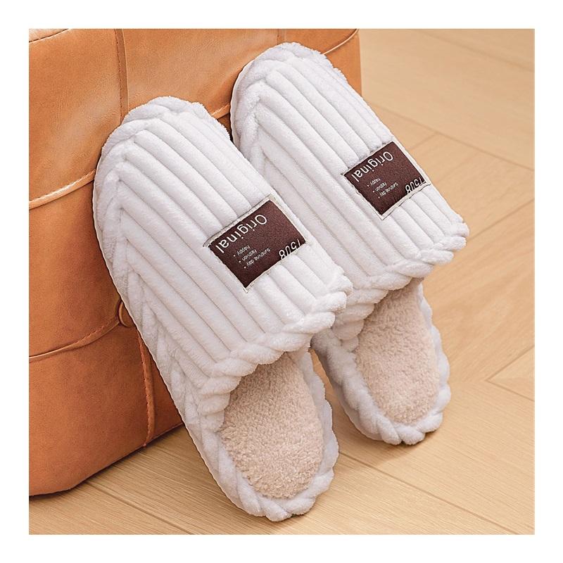 

Пара зимних домашних повседневных хлопковых тапочек 46-47 белый