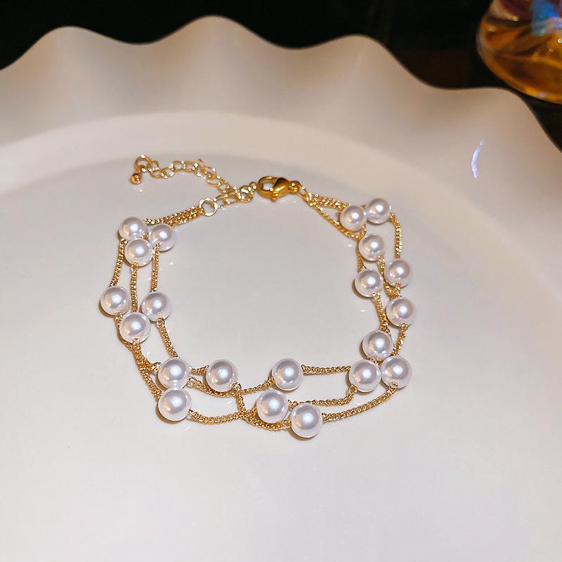 Elegant Crystal Flower Pearl Bracelet - Light Luxury Whitening Jewelry