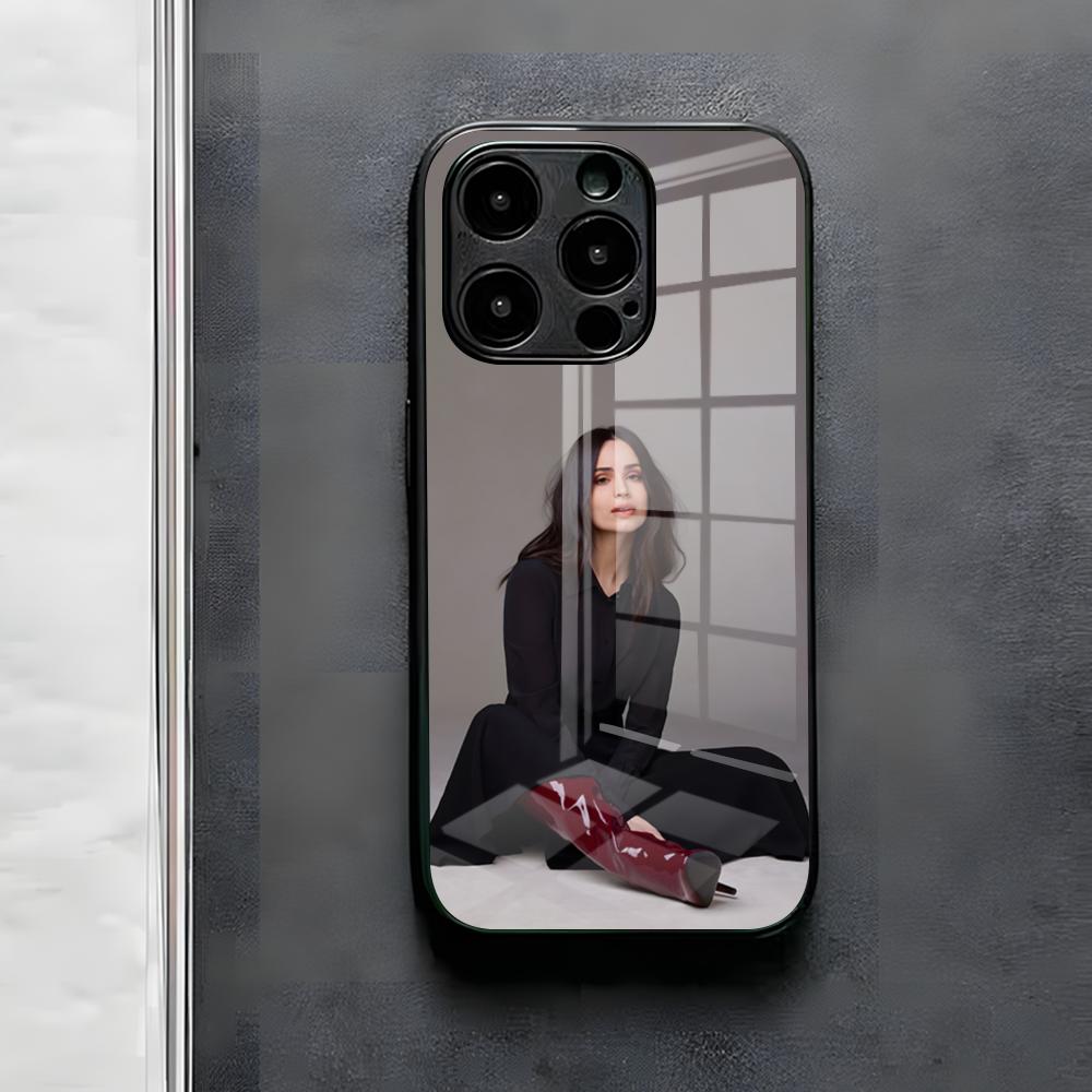 

S-Sofia Carson Phone Case For IPhone 17 Air 16 E Pro Max 15 14 13 Mini 12 Pro 11 Max Plus Black Glass Cover iPhone17