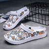 Fashion New Fashion Slippers Men Clog Sandals Comfortable Breathable Beach Sandals Men Women Clogs Slippers Soft Bottom Men Garden Shoes