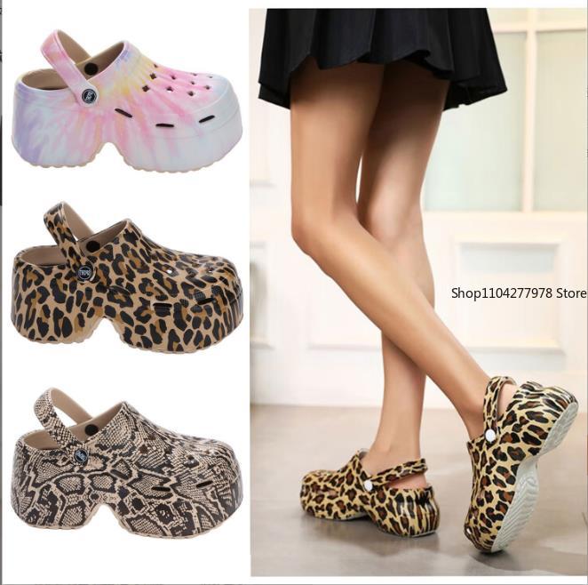 Fashion Leopard Thick Bottom Clogs for Women Closed Toe Chunky Platform Sandals Woman Summer 2025 Super High Wedge Heel Slippers Female