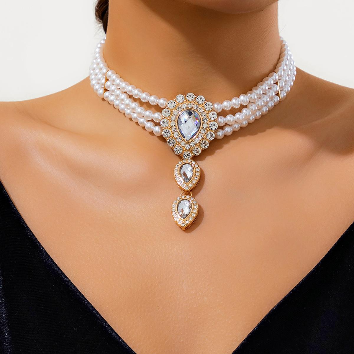 

KunJoe Luxury White Rhinestone Droplet Long Choker Necklace Women Vintage Multi-layer Imitation Pearl Beaded Necklace білий