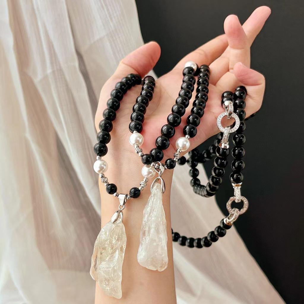 Vintage Natural Black Agate Crystal Necklace Sweater Necklace Korea