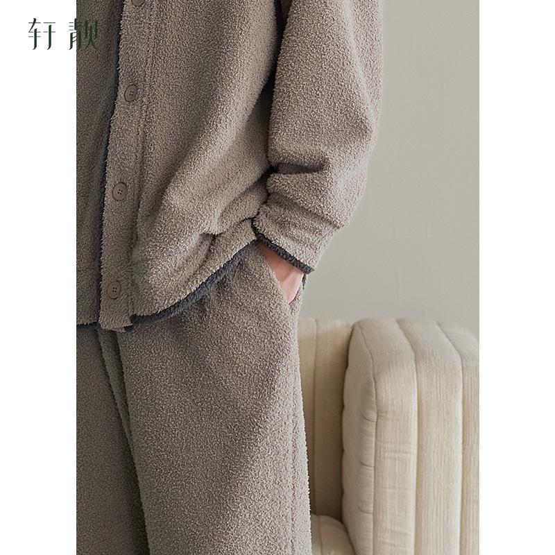 Xuan Liang Half Fleece Pajamas for Men In Autumn and Winter with Thickened Coral Fleece 2025 New Style Outerwear Home Clothing Set