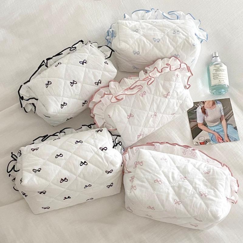 Women Lace Bow Makeup Bag Portable Cosmetic Bag Cute Travel Storage Bag Large Capacity Toiletry Pouch Female