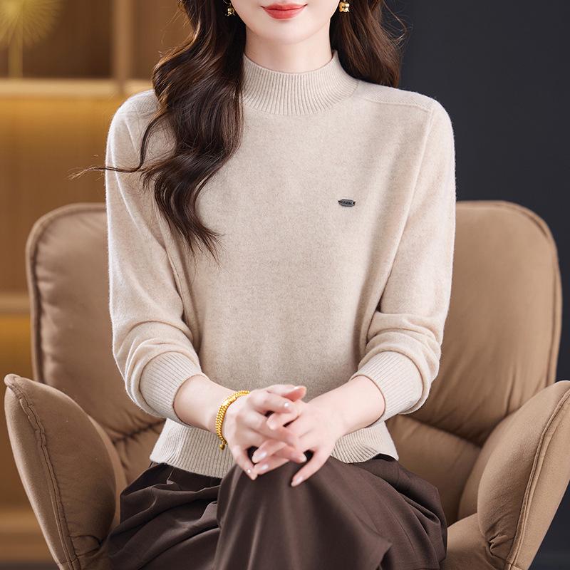 Women's Pure Wool Half-High Neck Sweater: Winter Warm, Loose Fit, Fashionable for Middle-Aged & Elderly Mothers