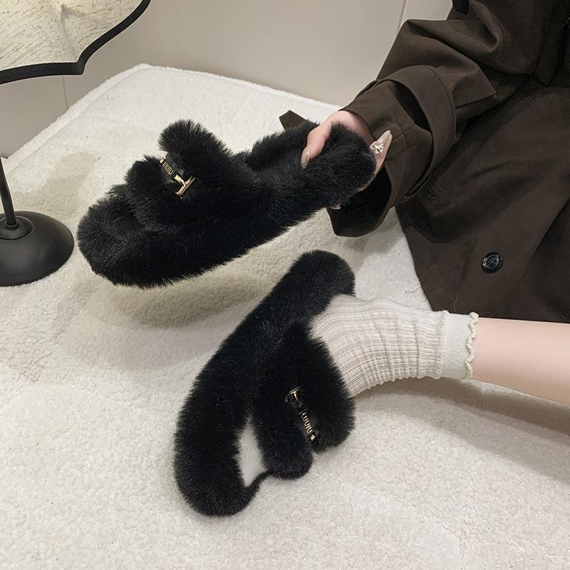 Internet celebrity thick-soled fluffy slippers women wear 2025 autumn and winter new round cotton slippers fashion trend slippers