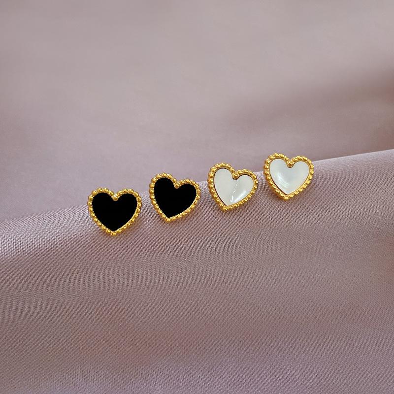 Shell Love Minimalist Stud Earrings Cold Men'S And Women'S Earrings Personality Temperament Banquet Earrings