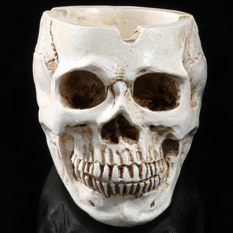 Skeleton Skull Resin Decor Ashtray With Handcrafted Carving For Halloween Home Office Ornament