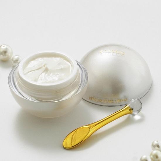 Premium Perlencreme – Creme von GINZA-TOMATO