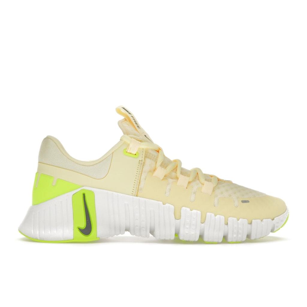 Nike Gratis Metcon 5 Sitrontint Volt Damesneakers Gul Summit-Hvit Kjølig-Grå DV3950-800
